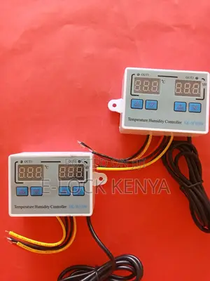 Room Thermostat With Hygrometer Device