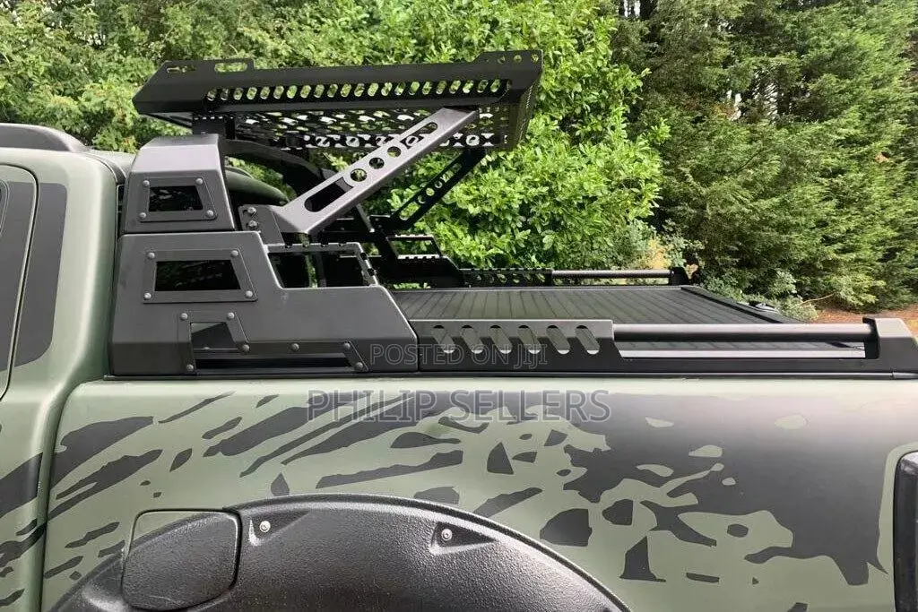 Electrostatic Painting Black Powder Coating Gives a Great Fi