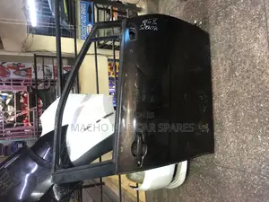Toyota Sienta 2015 Door