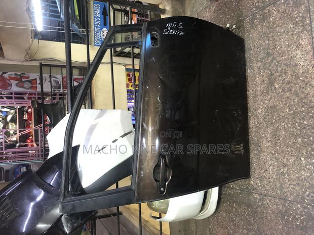 Toyota Sienta 2015 Door - thumbnail 2