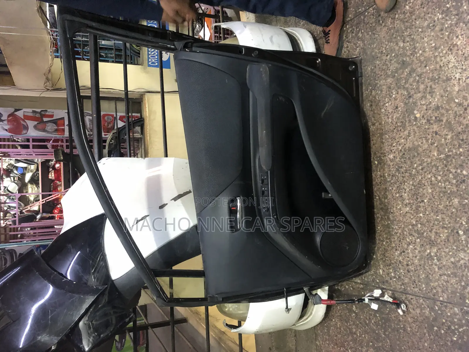 Toyota Sienta 2015 Door