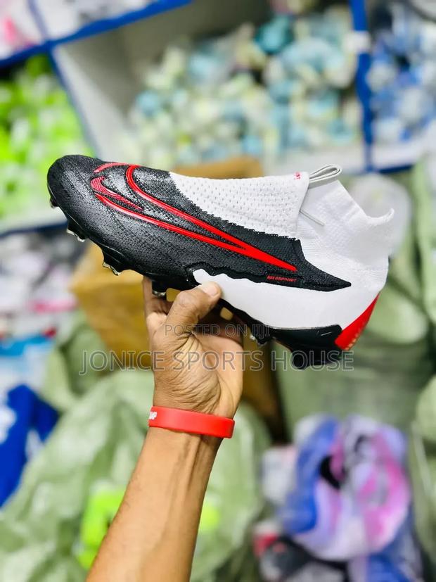 Nike Soccer Boots - thumbnail 3