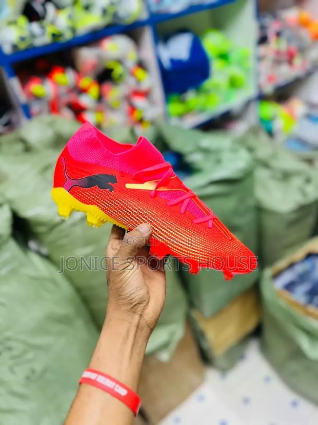 Nike Soccer Boots - thumbnail 4