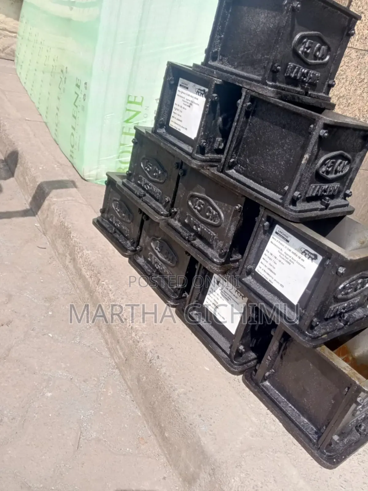 Moulding Cubes Available 150mm*150mm*150mm