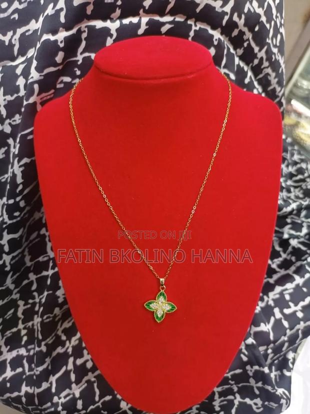 Unisex Van Cleef Necklace - thumbnail 2