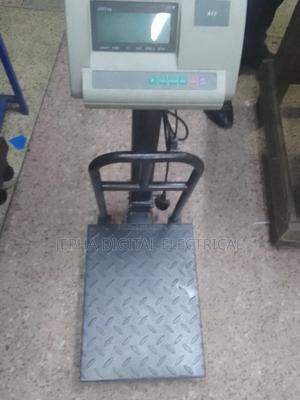 A12 150kgs Digital Commercial Scale - thumbnail 2