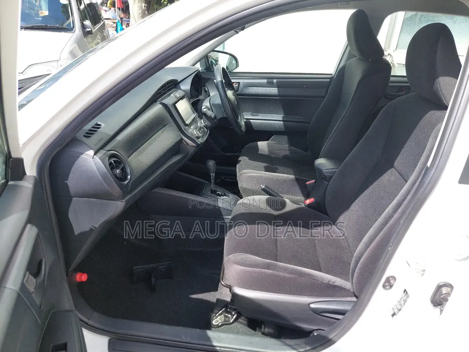 Toyota Axio 2018 White