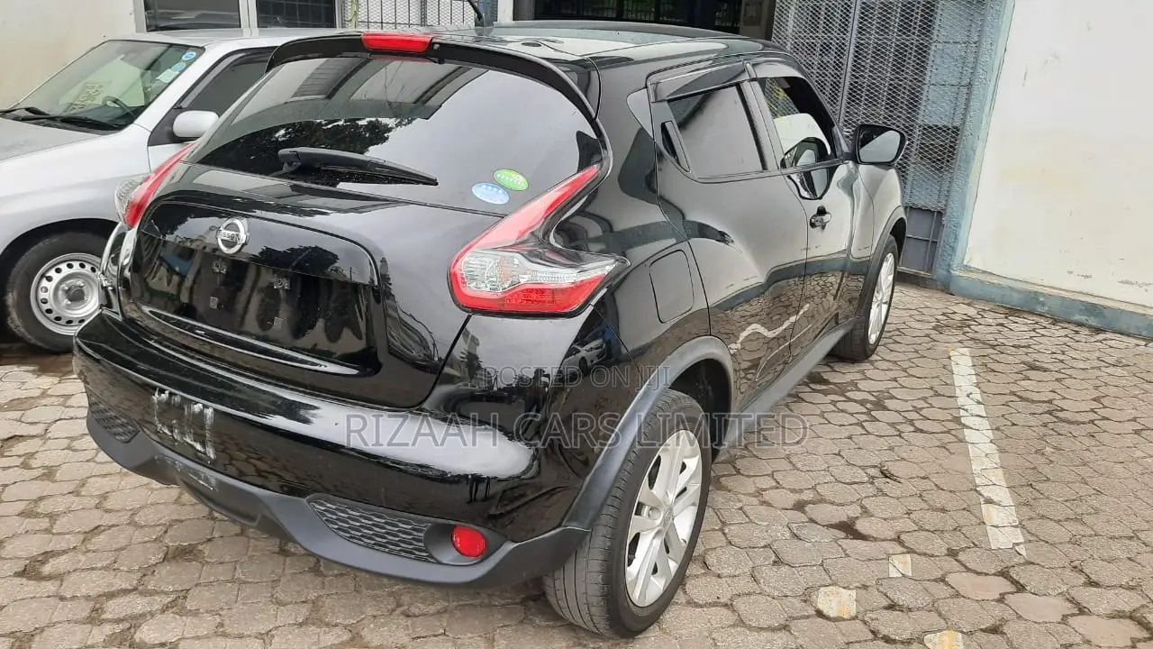 Nissan Juke S AWD 2017 Black