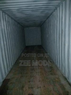 Containers in Stock - thumbnail 2