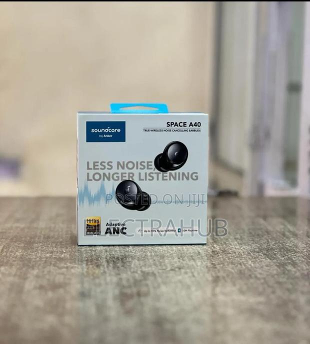 Anker Space A40 ANC New Sealed in a Shop - main view