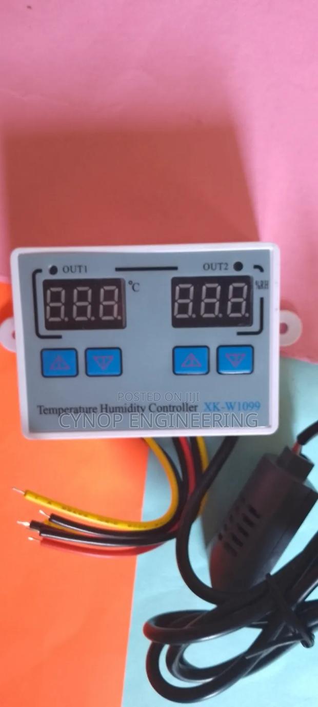 Hygrometer and Thermostat for Homes - main view