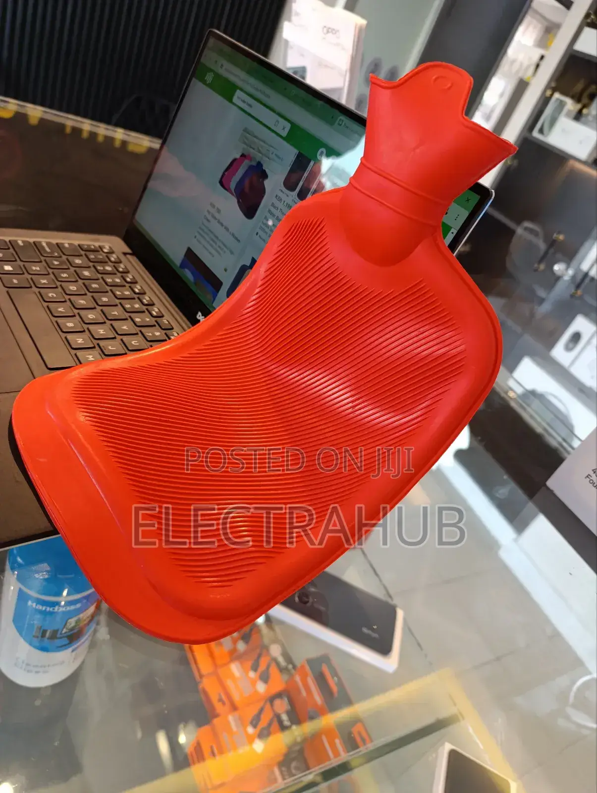 2 Litres Hot Water Bottle New Sealed In A Shop