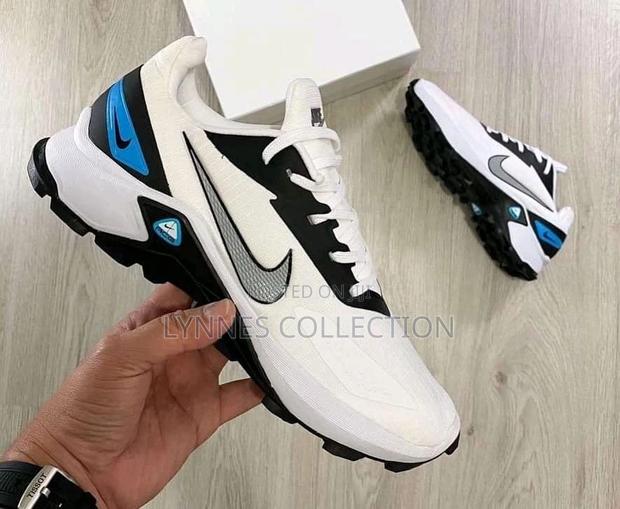Nike ACG Sneakers - thumbnail 3