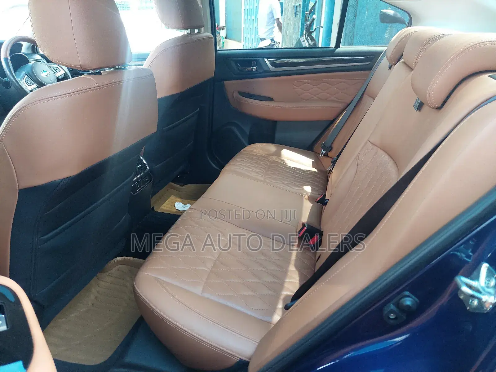 Subaru Legacy 2018 Blue