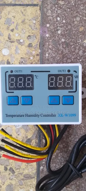 Thermostat With Hygrometer for Containers