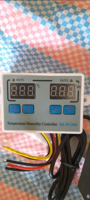 Room Thermostat With Hygrometer Control