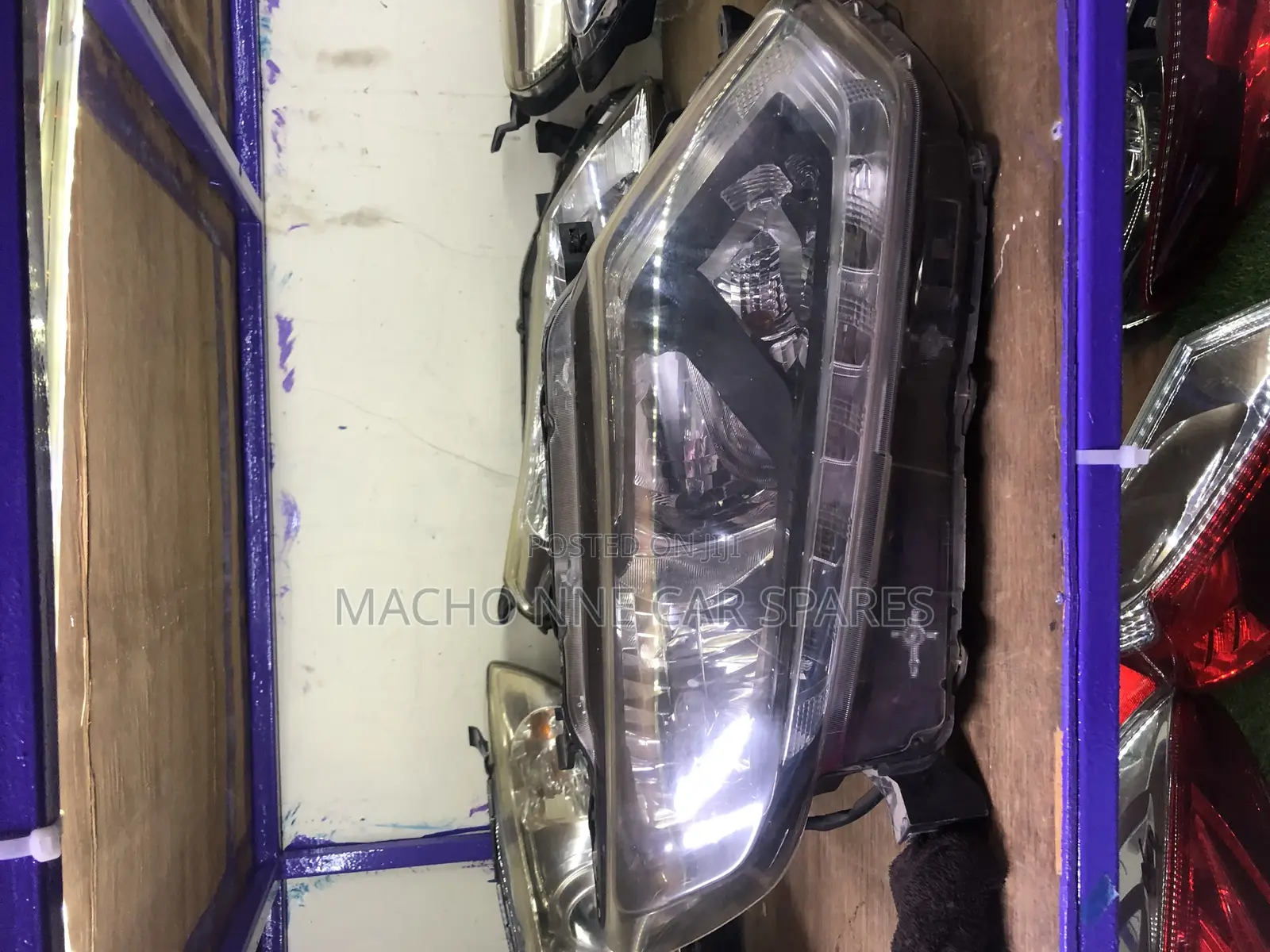 Nissan Xtrail Nt32 Non Xenon Headlight
