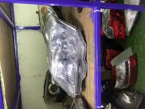 Toyota Premio 260-265 Non Xenon Headlight
