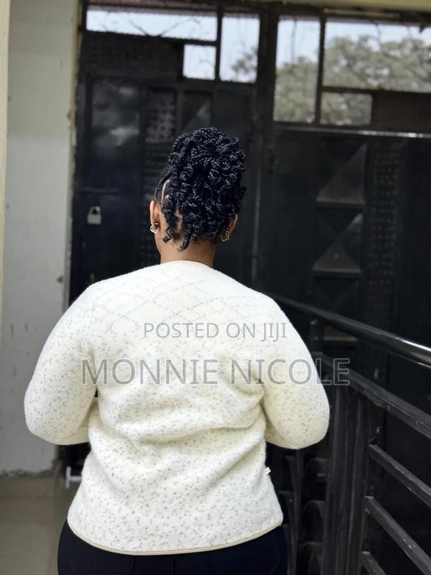 Cashmere Sweater Premium Quality - thumbnail 2