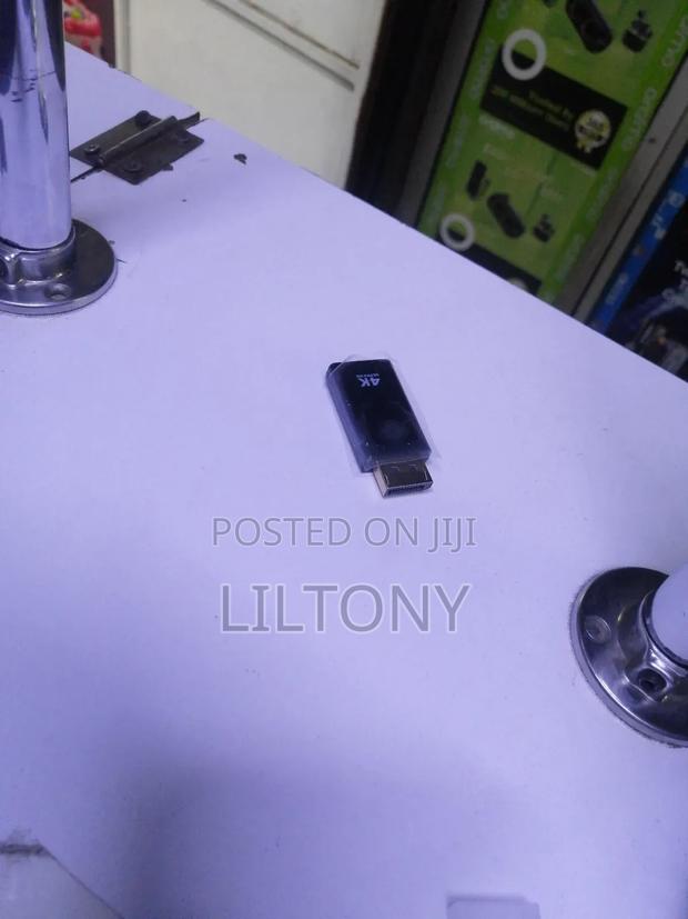 Display to Hdmi Adapter  - thumbnail 2