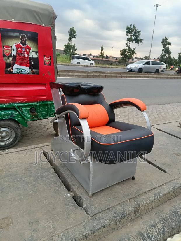 Sink Chair, Black and Orange - thumbnail 3