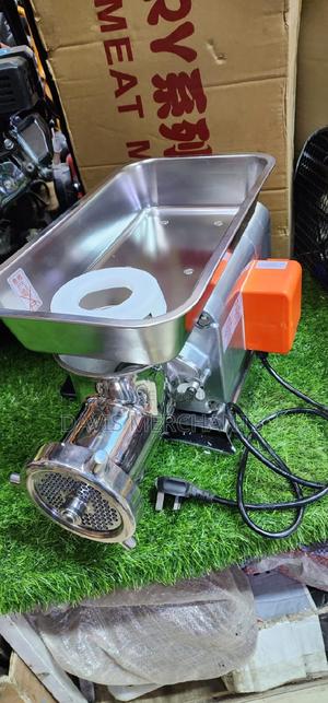 Brand New Meat Mincer Size 32 - thumbnail 2