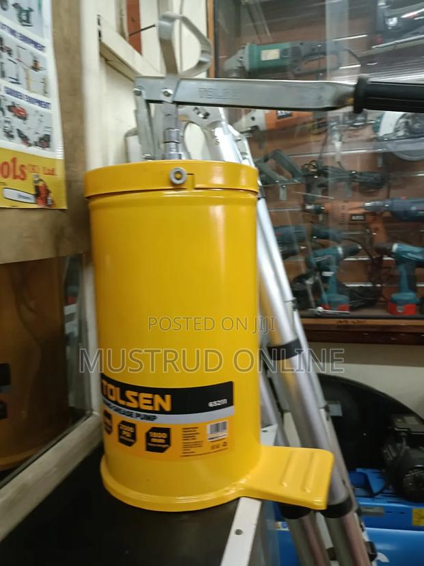 Manual Grease Pump - main view