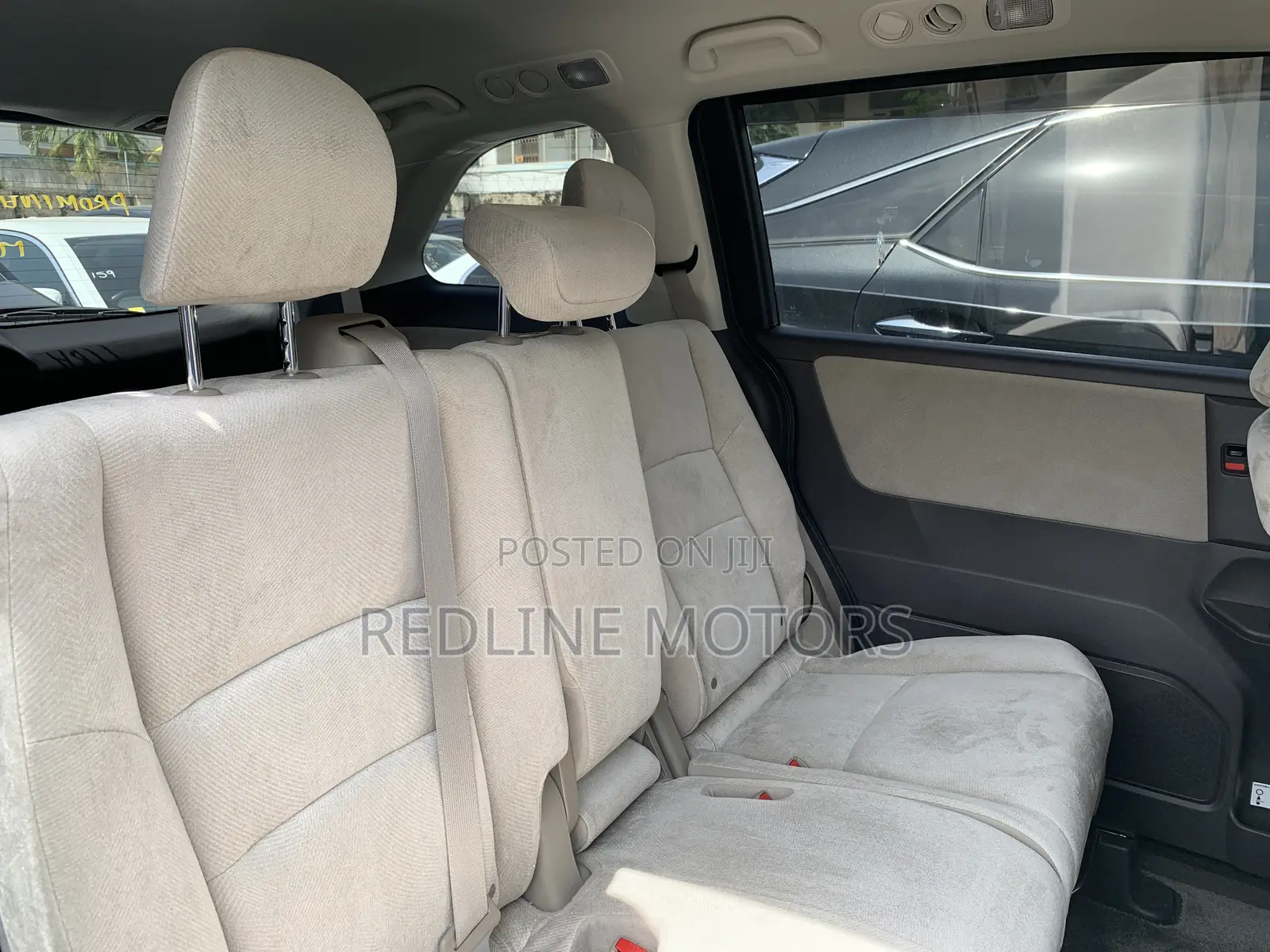 Honda Odyssey 2.0 Hybrid (7 seater) 2017 Gray