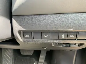 Toyota Harrier 2.0 2020 Silver