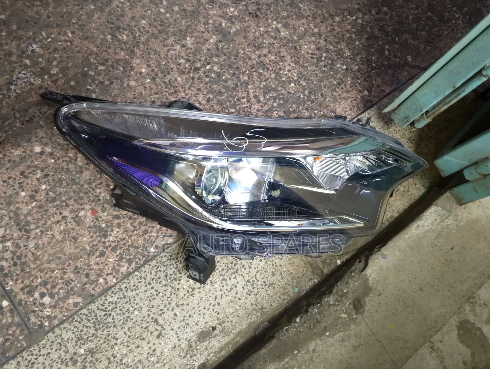 Nissan Note 2017/2018 Xenon Headlight