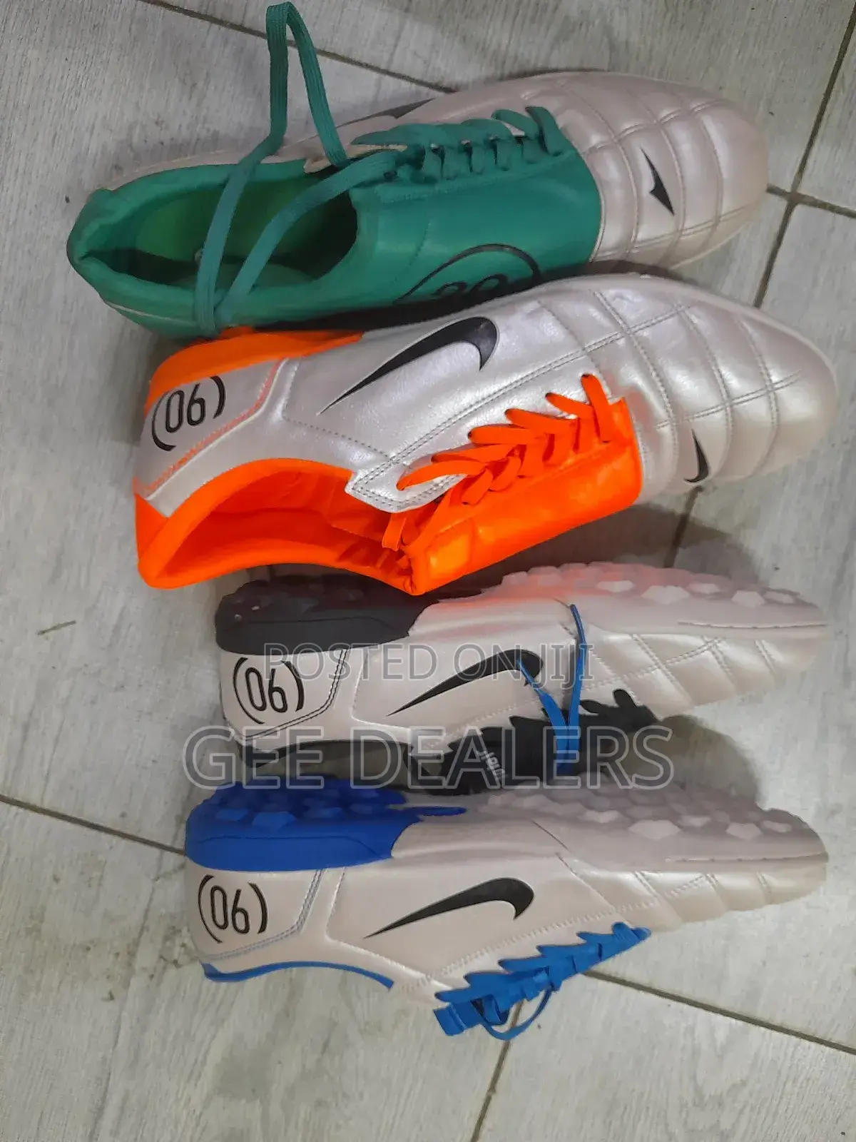 Total 90 Trainer Shoes >T90 Football Trainer Shoes
