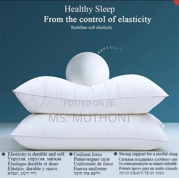 A Pair (2) Compressed Fibre Pillows - thumbnail 2