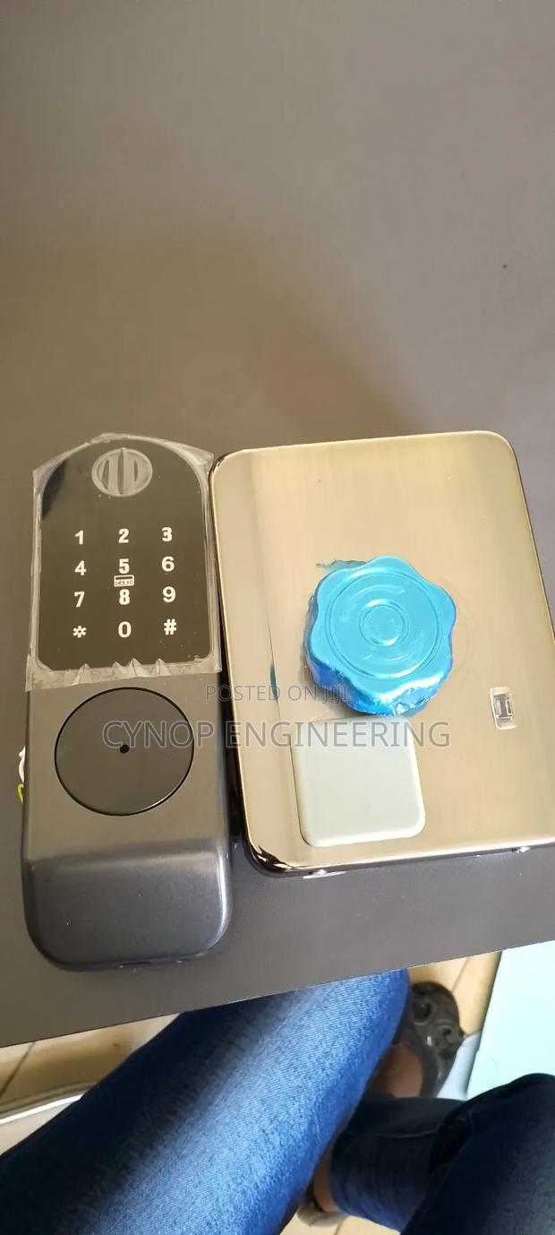 Biometric Smart Lock With Key Entry - main view