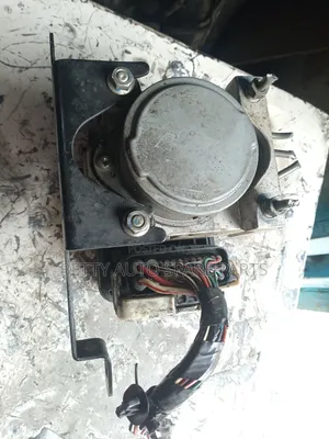Toyota Hilux Abs Pump 6c