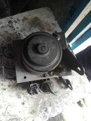 Toyota Prado 95 Abs Pump