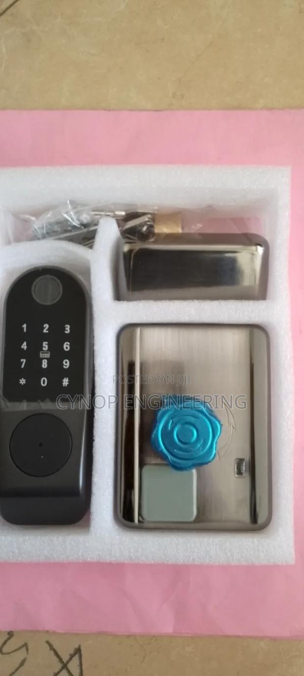 Biometric Smart Lock for Main Entrance - main view