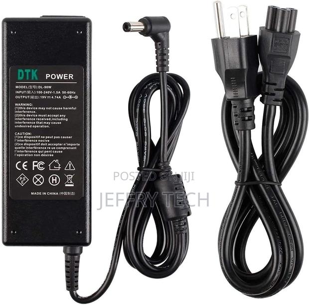 Toshiba 19V Replacement AC Adapter for Laptop