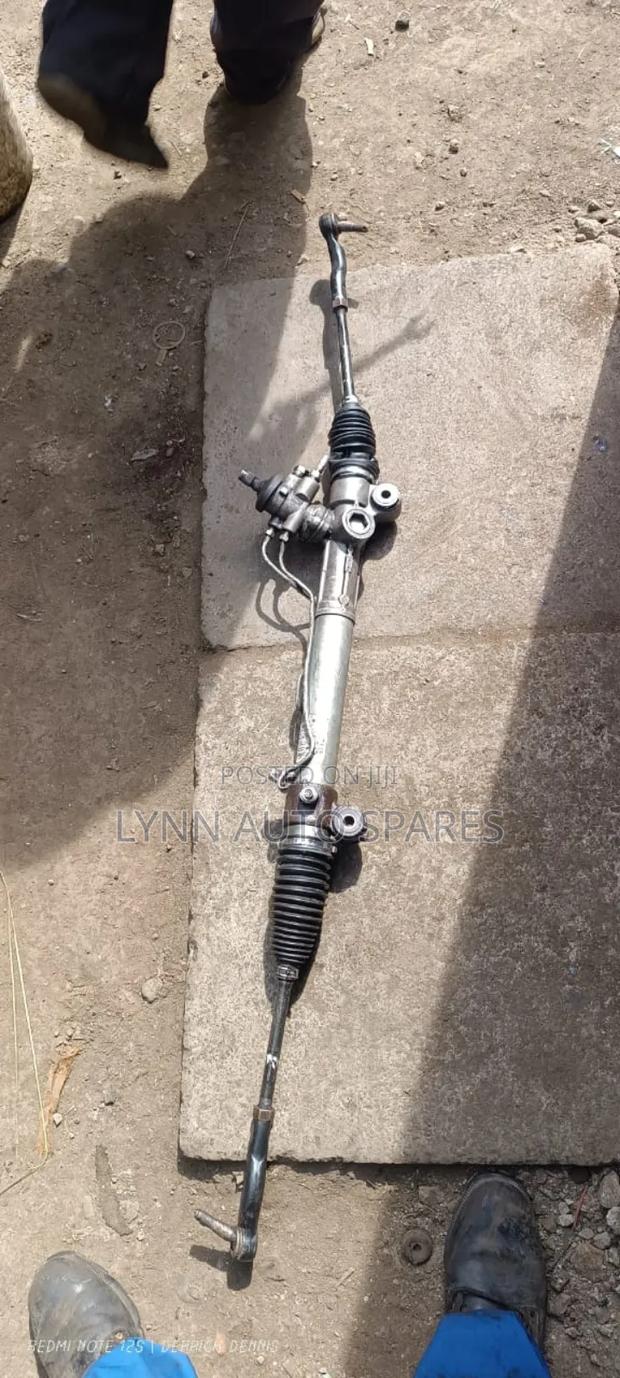 Noah Old Model Steering Rack