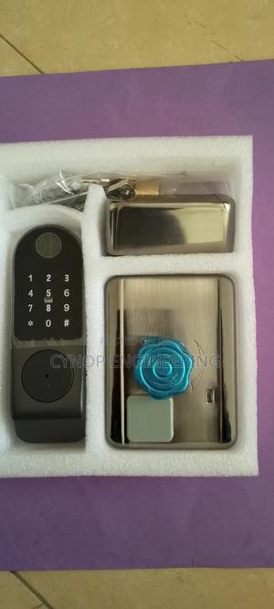 Fingerprint Smart Lock for Secure Access - thumbnail 2