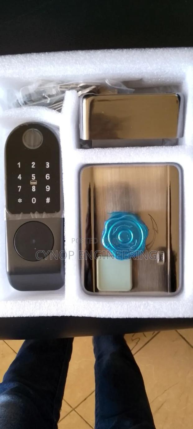 Passcode Entry Smart Lock for Airbnb - main view