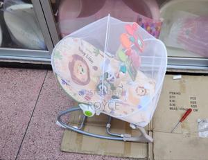 Baby Rocker With Mosquito Net - thumbnail 2