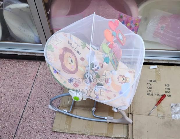 Baby Rocker With Mosquito Net - main view