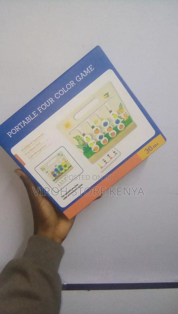 Four Color Arrangement Game