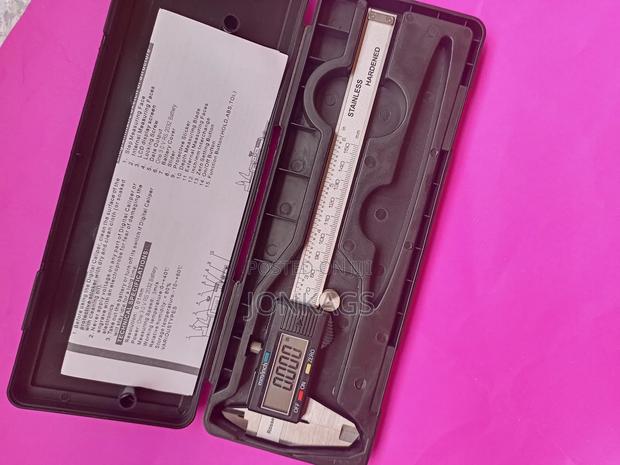 Digital Stainless Steel Vernial Calipers 150mm - thumbnail 2