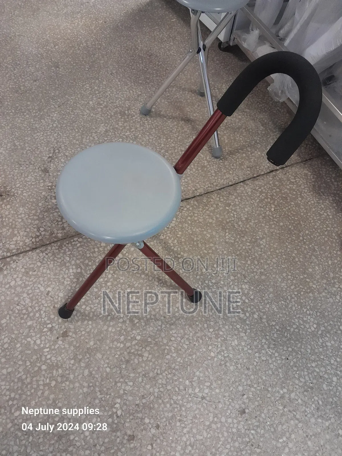 Walking Stick With Seat 