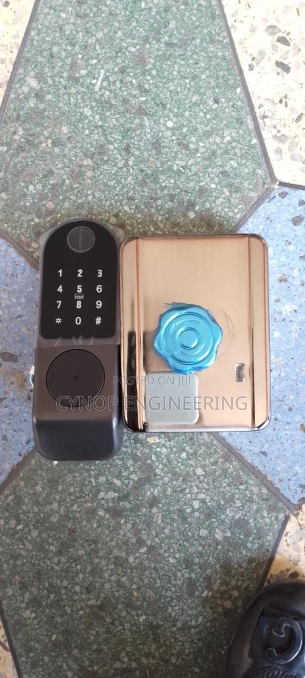 Biometric Smart Lock for Home Safety - main view