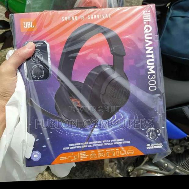JBL Quantum 300 - Wired Over-Ear Gaming Headphones.