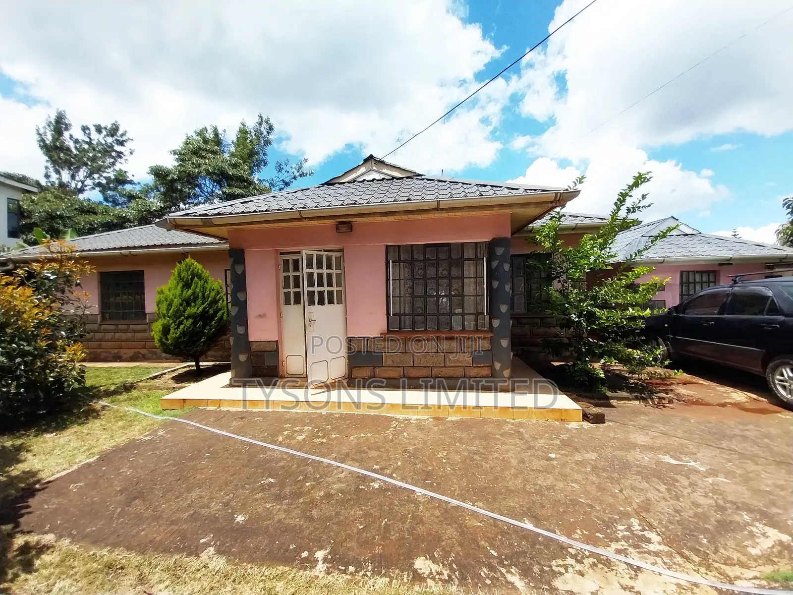3bdrm Bungalow in Kibiko, Kibiku for sale