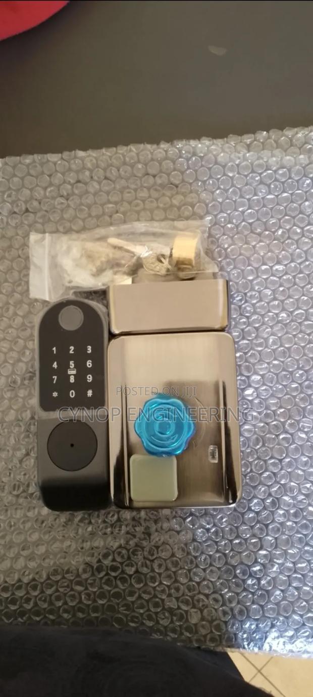 Gate Lock Secure With Rfid Cards - main view