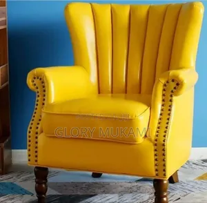 Manicure Queen Chair
